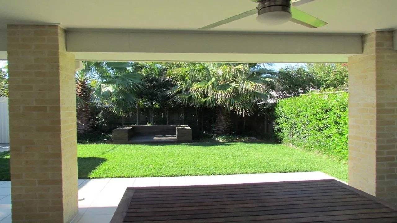 Casa vacanze 77 Roderick St Moffat Beach Qld Caloundra Australia